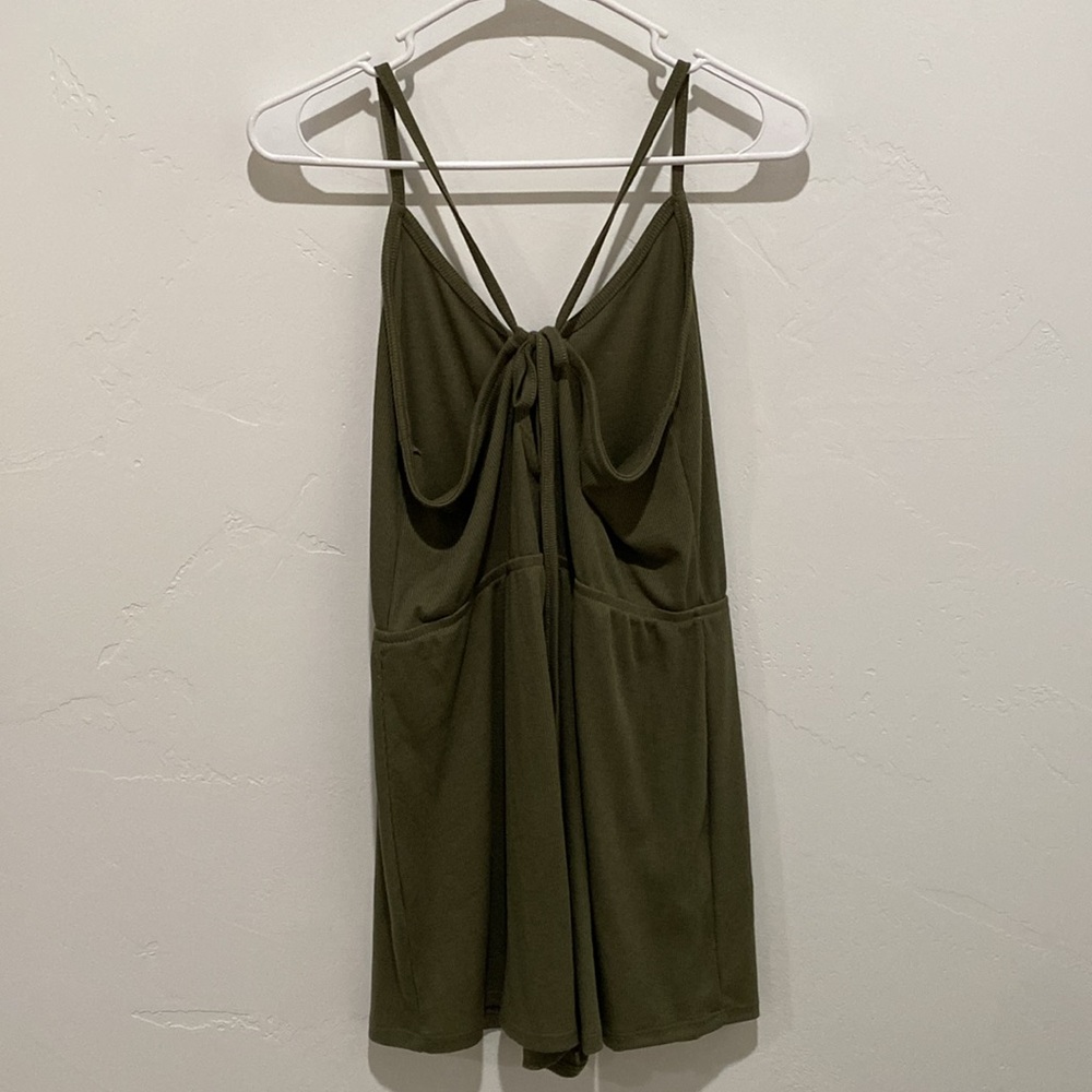 Iris Green Ribbed Romper - Picture 4 of 6